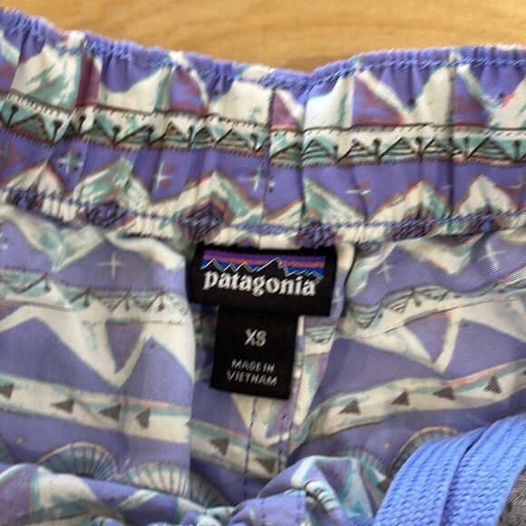 Patagonia Women Valengeo Light Violet Blue Barely Baggies 2.5" Shorts XS - Picture 4 of 5